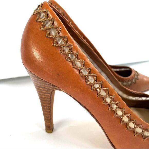 Johnston and Murphy leather lace up side heels. Sz 9 - Picture 5 of 9